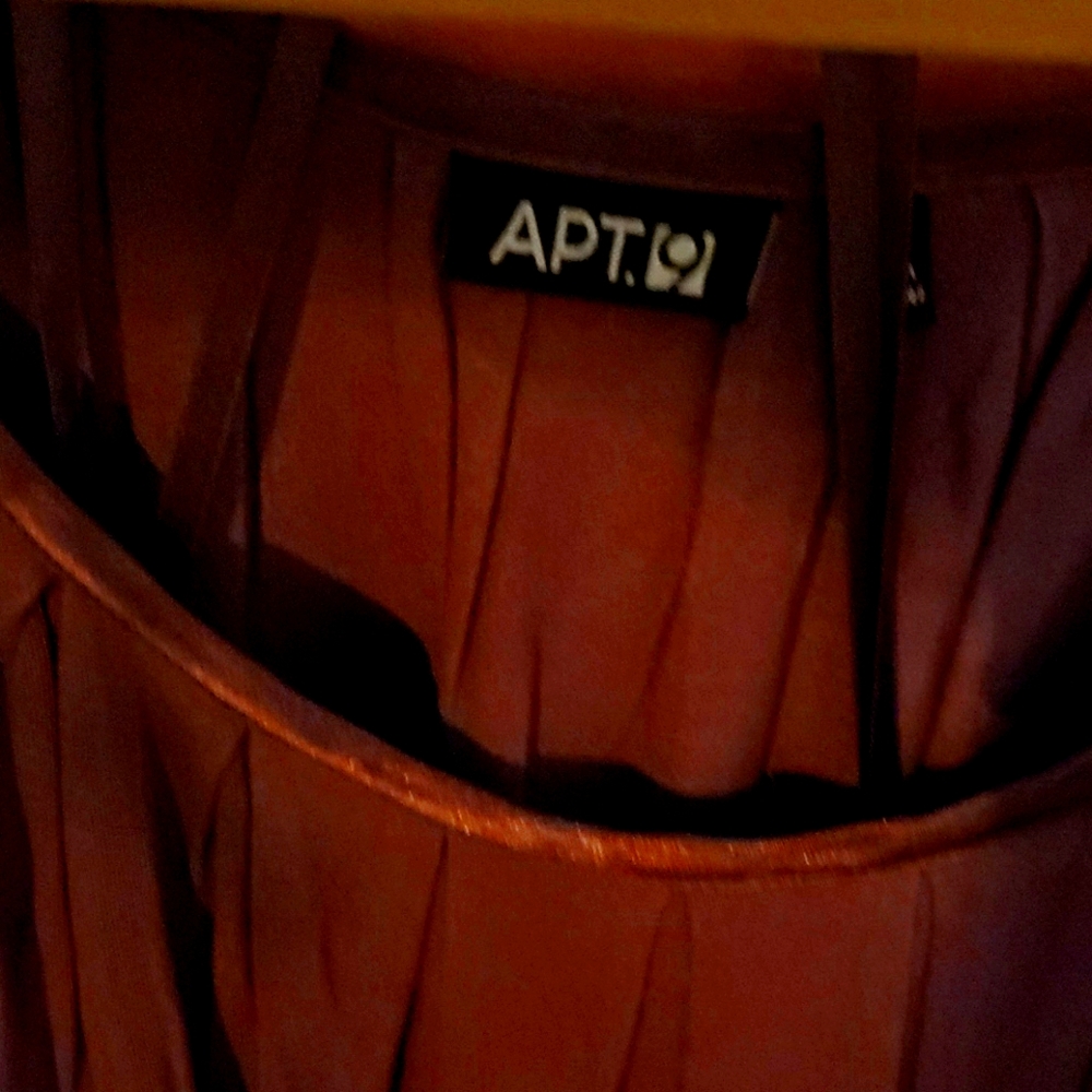 APT 9 Top